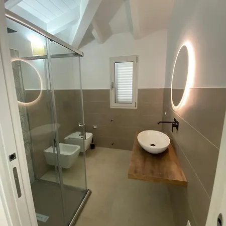 Lorisa * タナウネッラ