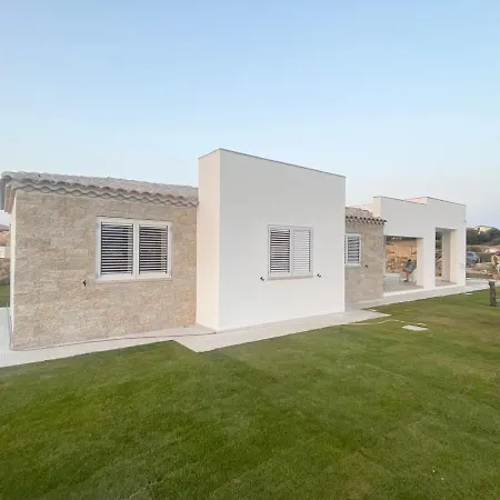 Villa Lorisa Tanaunella