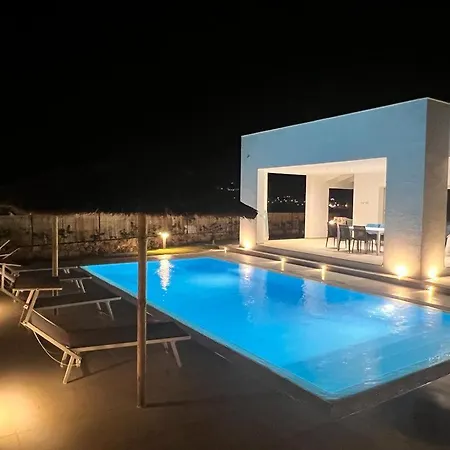 Villa Lorisa